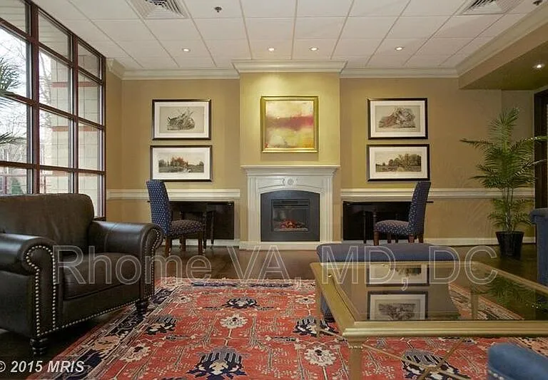 2400 Clarendon Blvd #903 — Photo 10