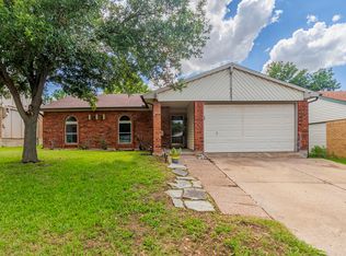 6429 Sunset Rd, Fort Worth, TX 76182