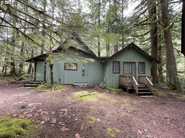 74312 E Road 24, Rhododendron, OR 97049