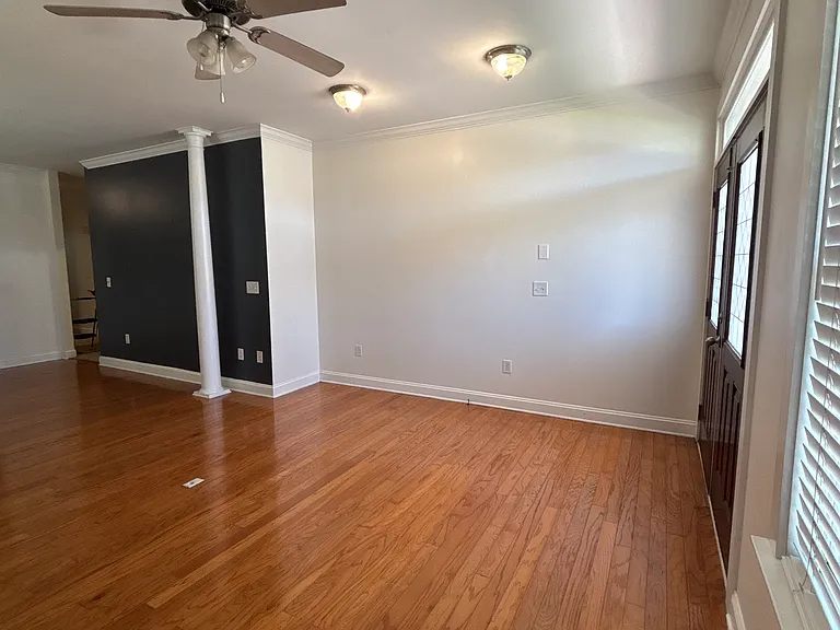 10 Oakhurst Ave #A — Photo 5