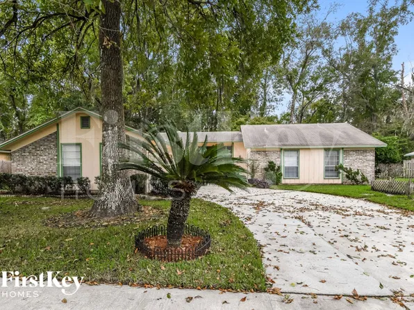 1711 Poplar Dr, Orange Park, FL 32073