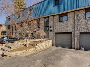 621 Francis Rd, Burlington, ON L7T3X6