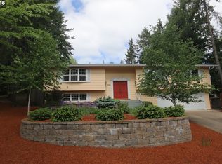 1142 Brookside Dr, Eugene, OR 97405