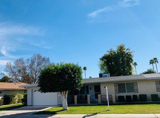 10404 W Saratoga Cir, Sun City, AZ 85351