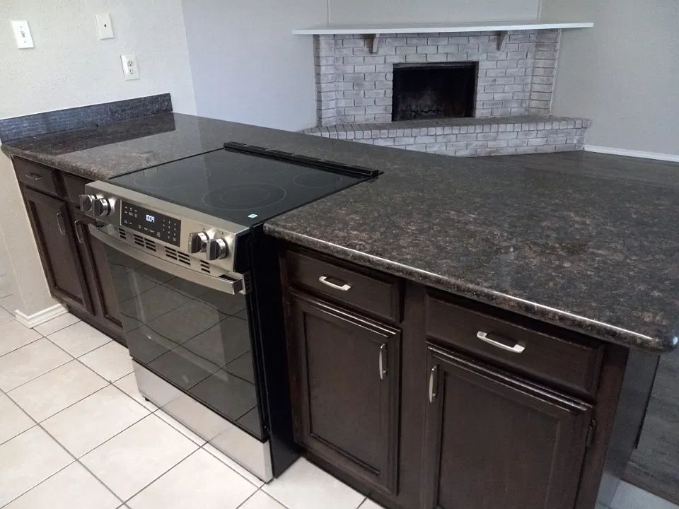3 bed, 1247 sqft, $1,895 — Photo 3