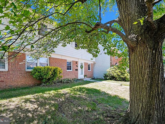 5th image of 204 Shenandoah St SE
