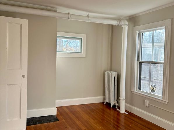 24-26 South Rd #24, Bedford, MA 01730