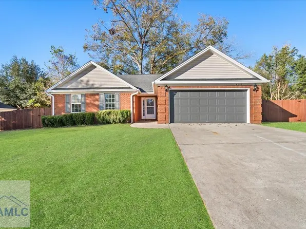 406 Auburn Rd, Glennville, GA 30427