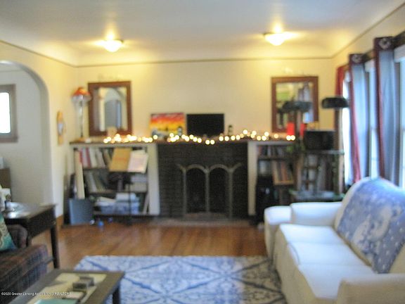 4th image of 707 N Magnolia Ave