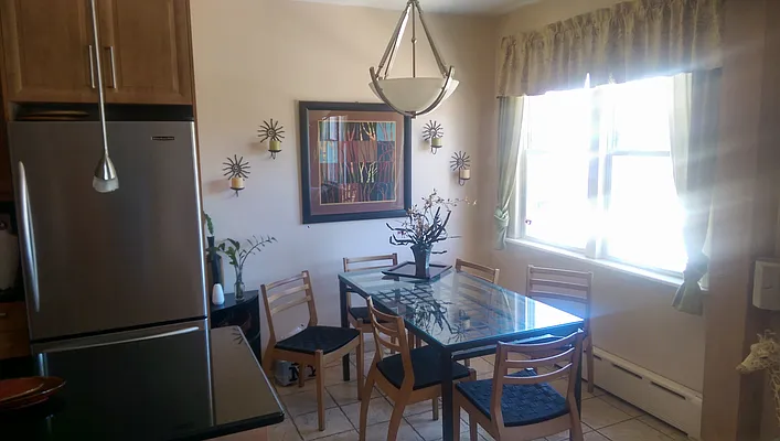 Rented by BuySell Real Estate Inc | media 11