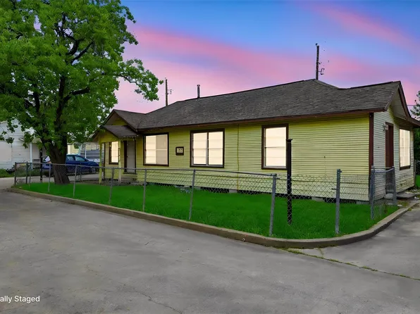 5717 Killough St, Houston, TX 77086