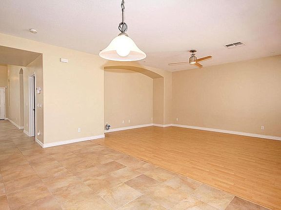5th image of 7301 N 87th Dr