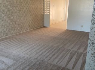 5077 E Belmont Ave #D, Fresno, CA 93727