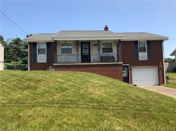 928 Donegal Dr W, Follansbee, WV 26037