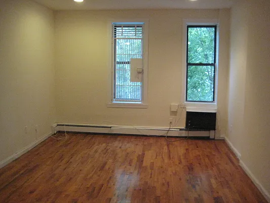 Rented by J Misrahi Realty Corp | media 4