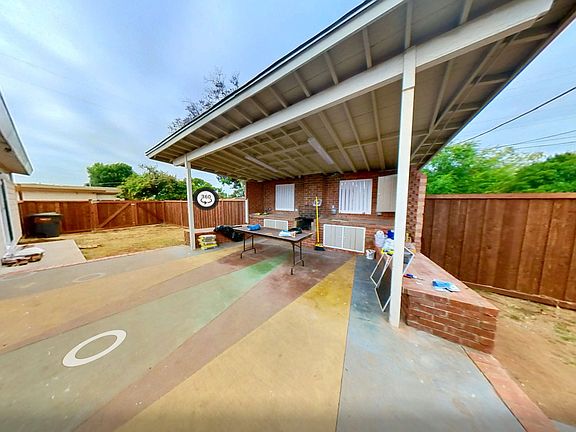 2nd image of 3874 Palo Dr