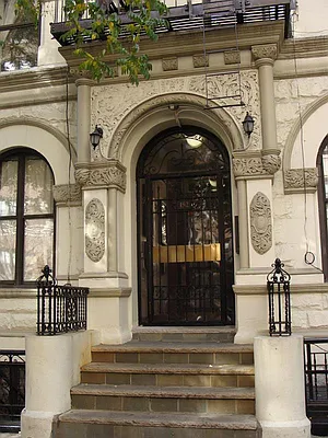 Sold by Sotheby's International Realty | media 8