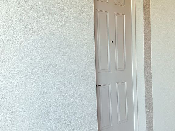 4th image of 15438 Gilligan Ct