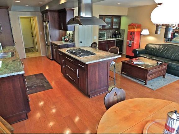 4th image of 6143 Laguna Ct