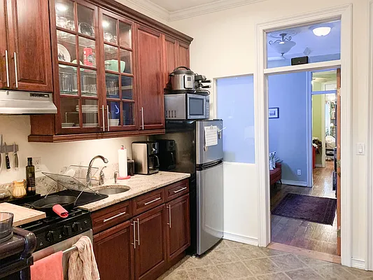 Rented by Ulas Real Estates Inc | media 68