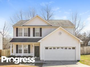 905 Troubadour Ln, Knightdale, NC 27545