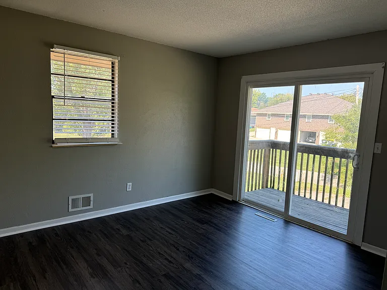 1503 SW Skyline Dr — Photo 9