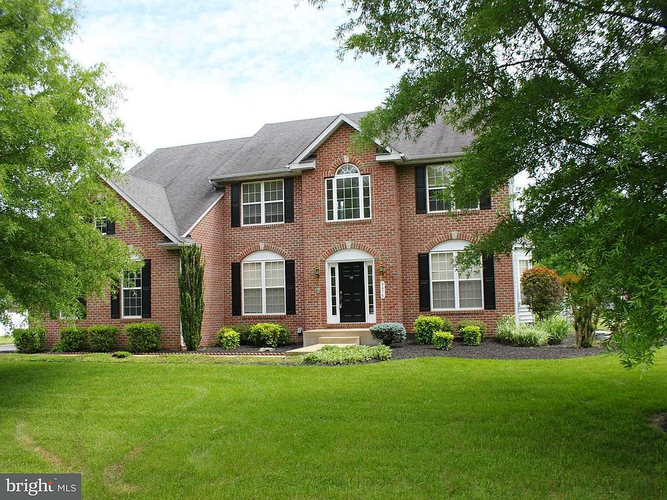 1st image of 9475 Brittingham Ct