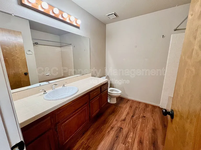 2890 Huntington Blvd #121 — Photo 11