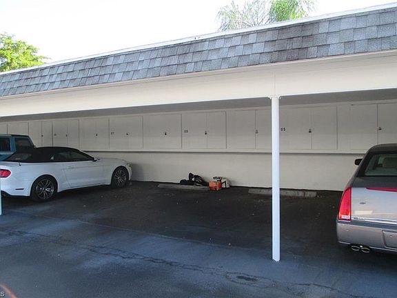 5th image of 315 Saint Andrews BLVD #D5