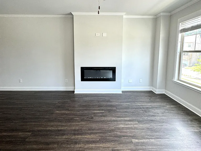 588 Amarante Cir — Photo 4