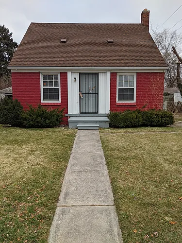 19930 Revere St Photo 1