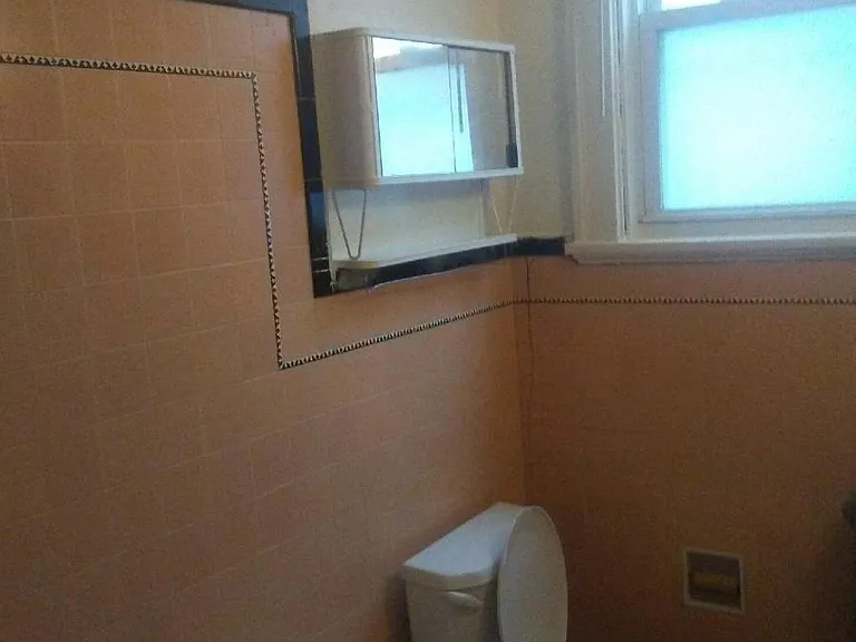 2116 Bedford Ave #1 — Photo 13