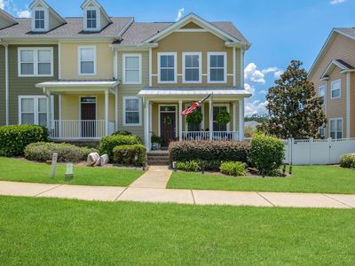 3085 Merchants Row Blvd, Tallahassee, FL, 32311