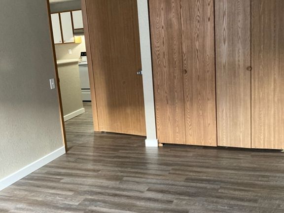 4th image of 444 W Water St Floor 102-1