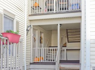 68 Commonwealth Dr, Basking Ridge, NJ 07920