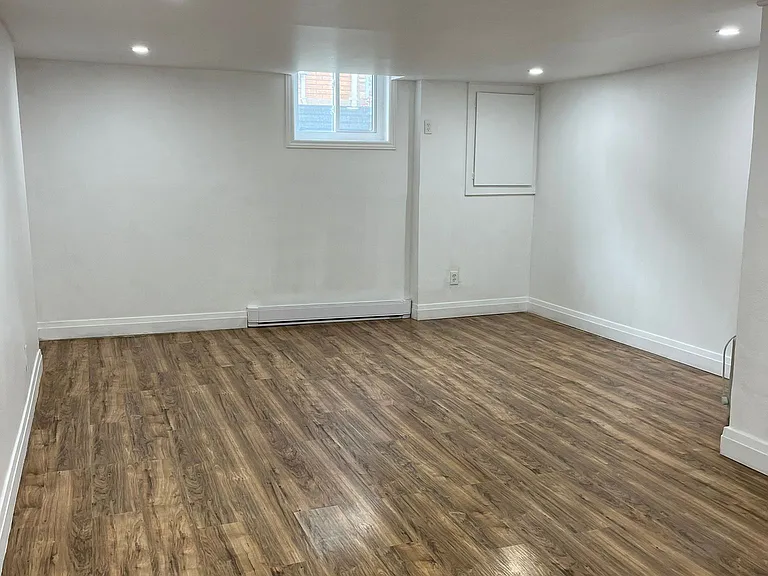 1540 Maxime St #B — Photo 6