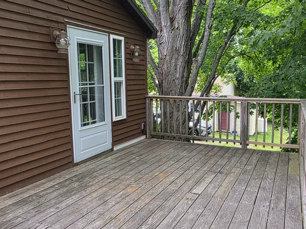 33A Water St #A, Newport, ME 04953