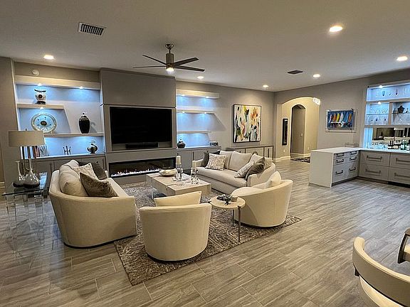 5th image of 2293 Demarco Dr