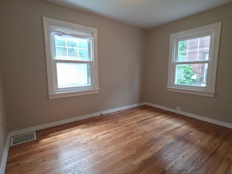 17014 Kenyon Rd — Photo 11