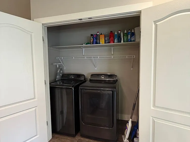 135 Blue Heron Vis — Photo 17