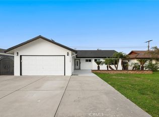 1725 W Harvard St, Santa Ana, CA 92704