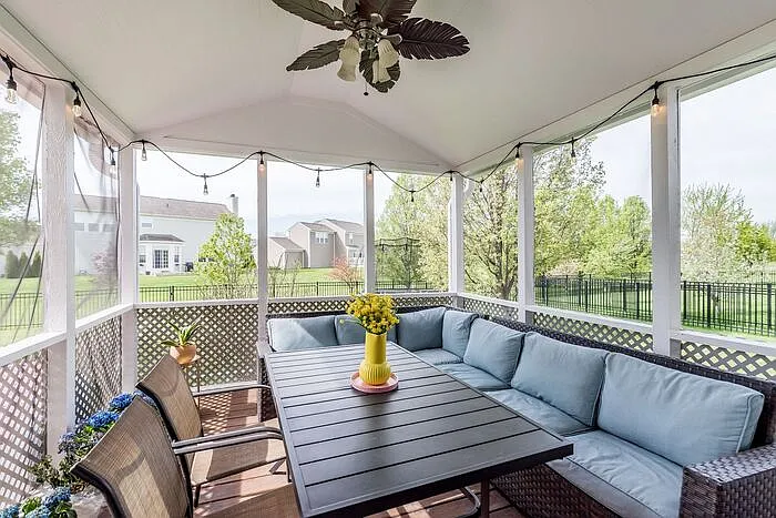 14426 Chariots Whisper Dr — Photo 34