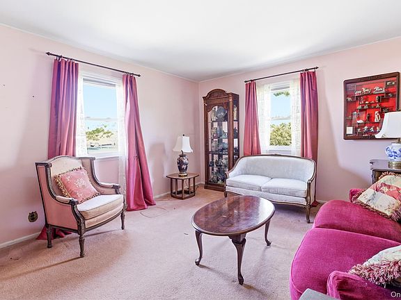 2nd image of 175 Lee Avenue