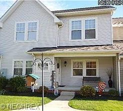 2nd image of 4990 Greenflower St