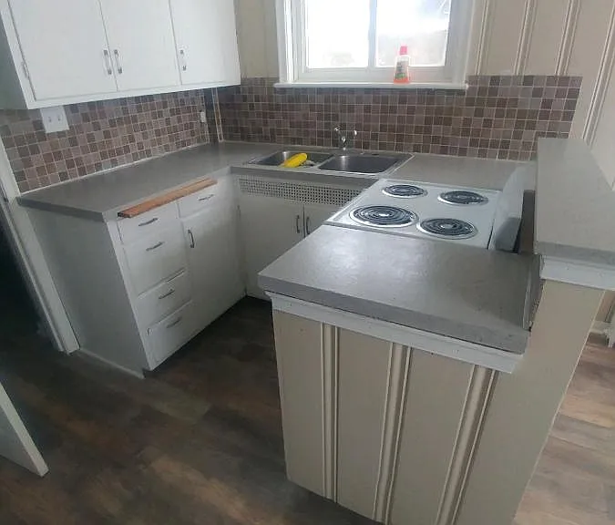 upated kitchen with new appliances
