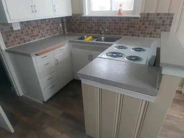 502 1st St SW APT 4, Austin, MN 55912