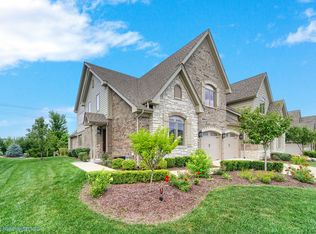 9898 Folkers Dr, Frankfort, IL 60423