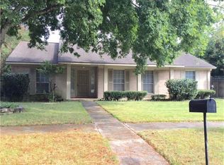 10207 Golden Meadow Dr, Houston, TX 77064