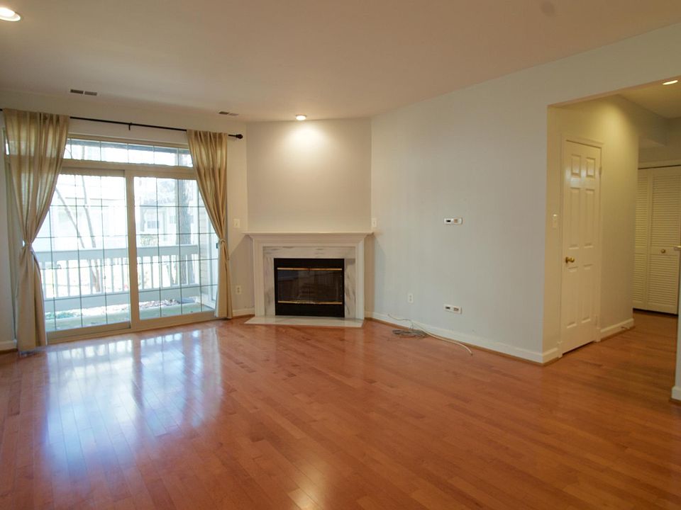 Living Room with Fireplace