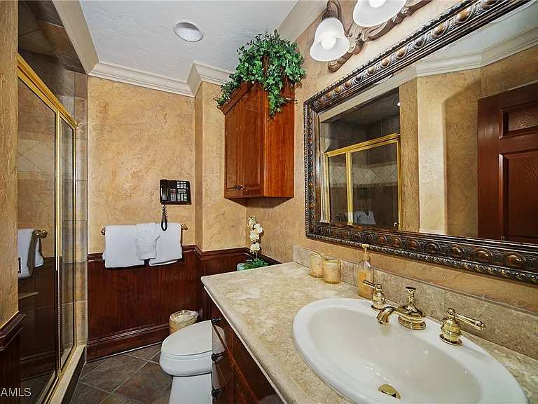 232 Bayshore Dr — Photo 22